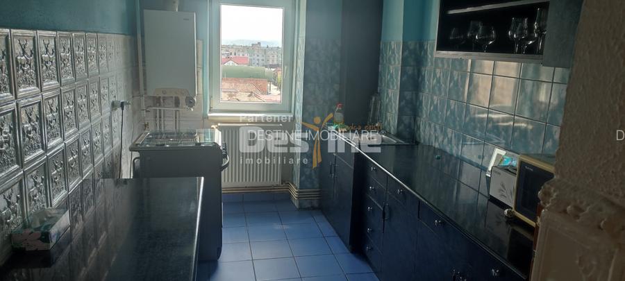 APARTAMENT CU 3 CAMERE IN ZONA MATERNA SITUAT LA ETAJUL 3 BLOC TURN - 7