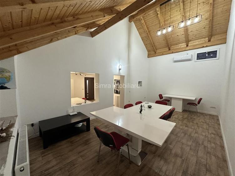 Casa ultracentral 6 camere parter + etaj - 19