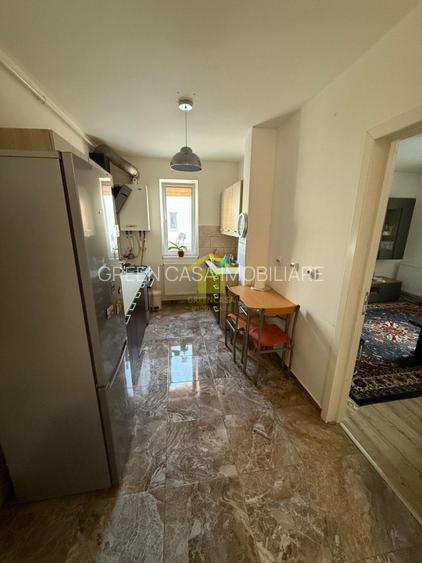 Apartament 3 camere decomandate, etaj 1, zona Sesul de Sus - 6