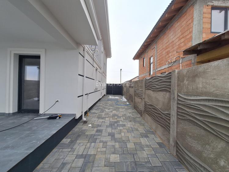 Duplex cu 5 camere, 3 bai - izolat fonic - Sacalaz - 2