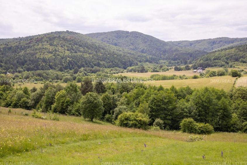 Teren 4200mp cu potențial turistic în Vulcan BV–vedere panoramică - 7