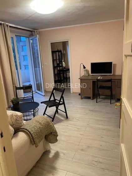 Romana 2 camere, complet utilat, disponibil imediat - 4