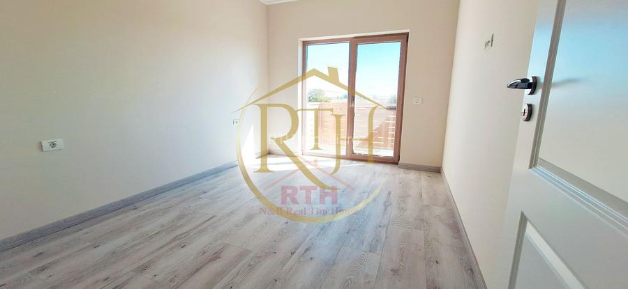 Oferim spre vanzare Duplex cu 5 camere situat in Giroc aproape de DAF - 16