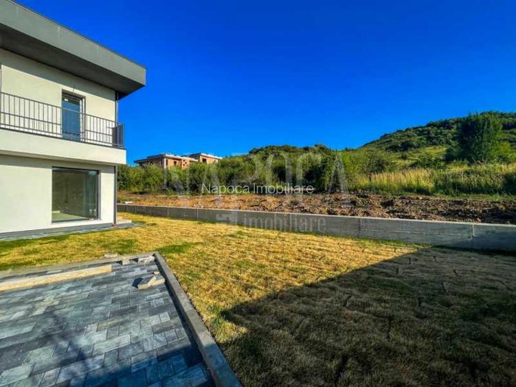 Casa 4 camere de vanzare in Floresti - 2