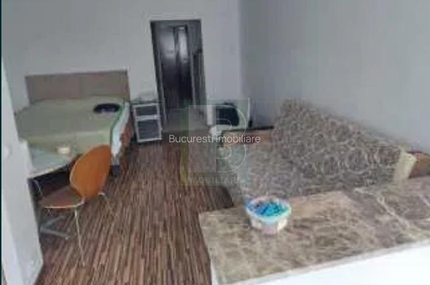 Garsoniera,Titan,Ghita Seban,bl.1978,reabilitat,et.4/10,Amenajata,Liber - 4