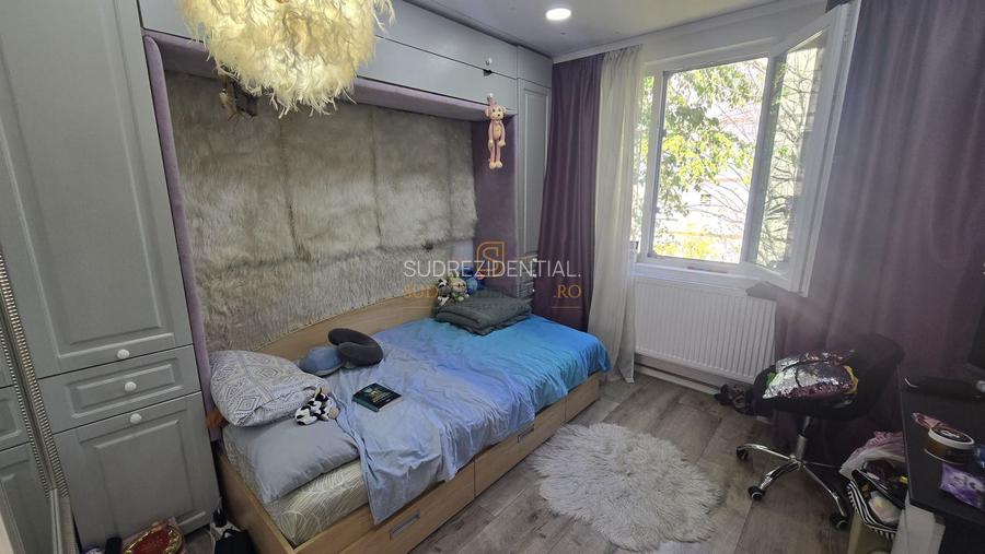 Apartament cu 4 camere de vanzare, Bd. C-tin Brancoveanu, Sector 4 - 8