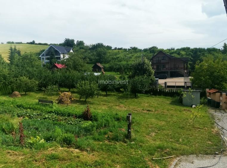 Vand un mic castel D+P+M , in zona Corunca, unde se poate locui gratis, - 9