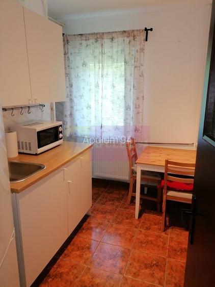 Garsoniera , Virtutii, Militari - 3