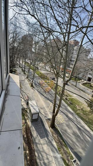 3 Camere Decomandat + uscător + boxă Capitol 3 balcoane centrala gaz 2 bai  A/C - 19