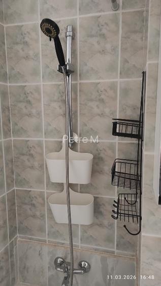 Proprietar închiriez ap. 2 camere decomandat parțial mobilat, parter.  - 8