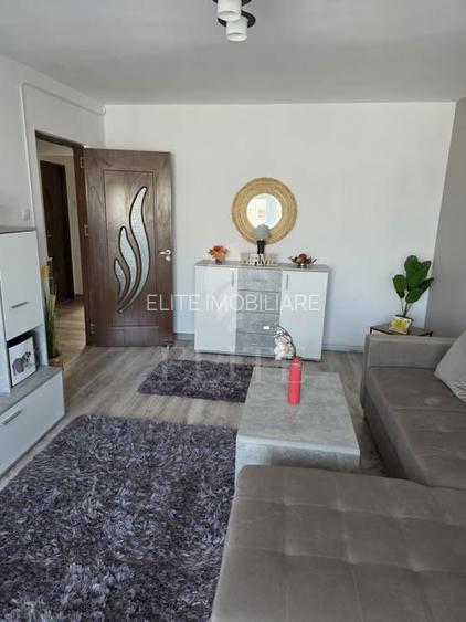 Apartament 3 camere în zona INTRE LACURI - 11