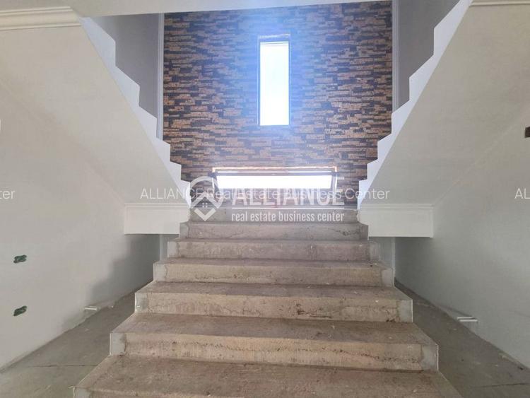 VALU LUI TRAIAN ( COD 02) -  Casa Superba 4 Camere aproape de conac - 4