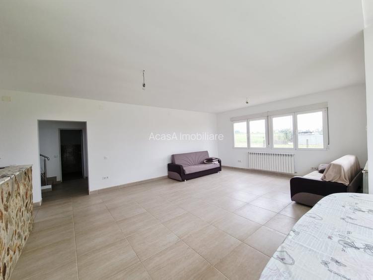 Vila spațioasă cu 3 dormitoare și teren 700 mp Tulucesti - 2