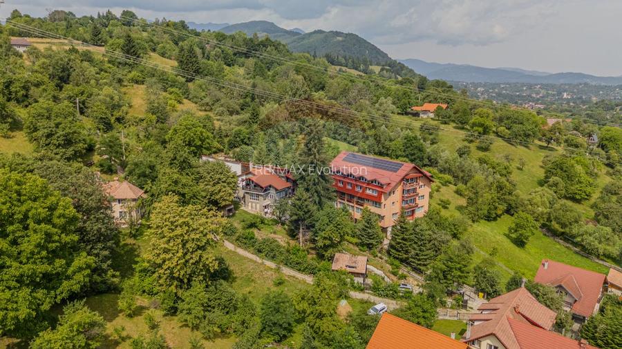 CASA cu 7 camere in inima Branului | Teren 1346mp | COMISION 0% - 46