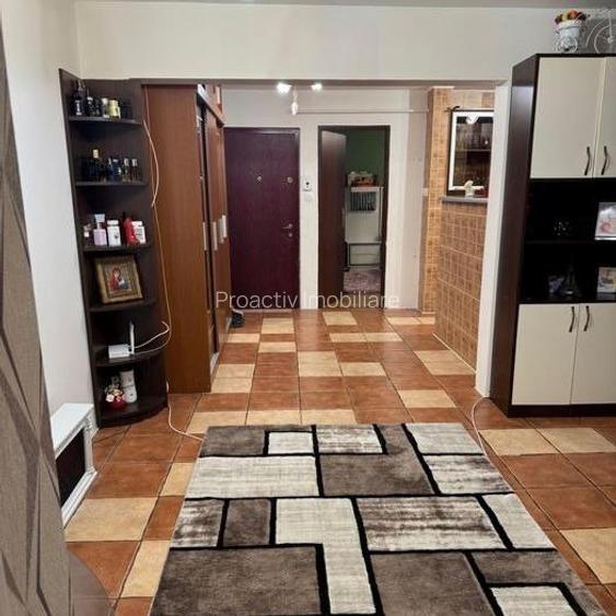 Apartament 3 camere | Obcini | Renovat | 3c-4363 - 2