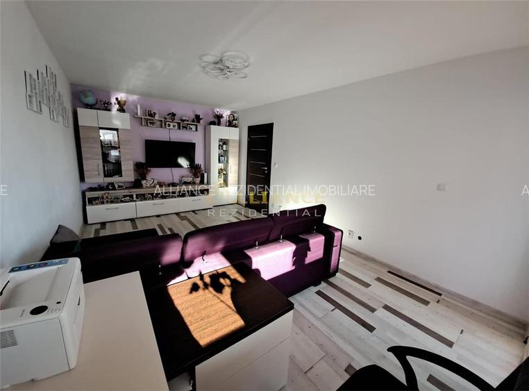 Apartament 3 camere de vanzare - Soseaua Oltenitei Sector 4 - 14