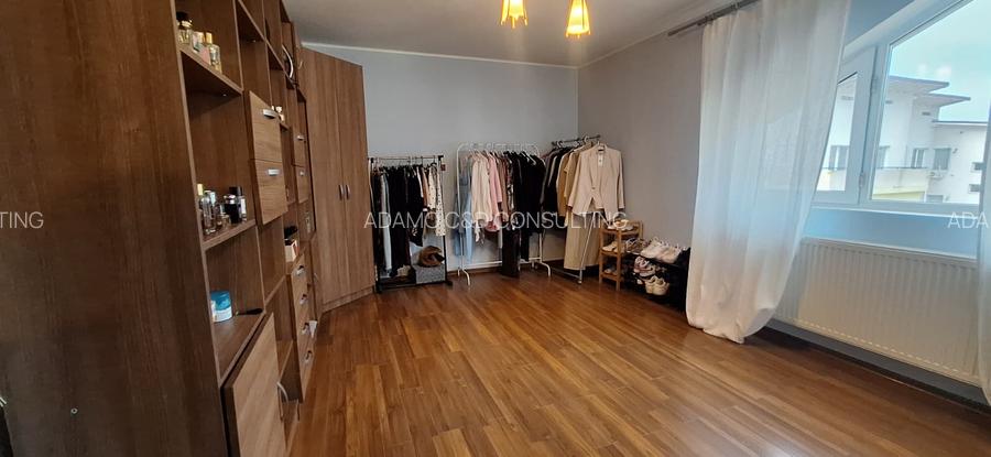 Apartament cu pod amenajat, complet mobilat, pe Strada Florilor - 5