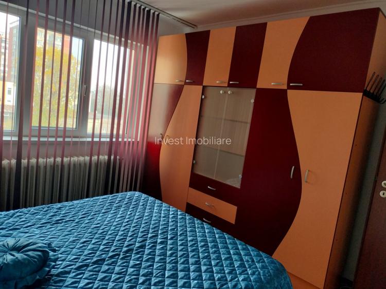 INCHIRIERE-APARTAMENT 2 CAMERE-PODU ROS - 2