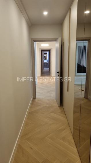 Apartament ultrafinisat cu 3 dormitoare, mobilier modern si garaj dublu - 11