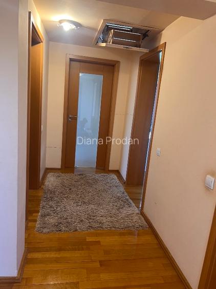 Casă de vânzare ultracentrală  - 4