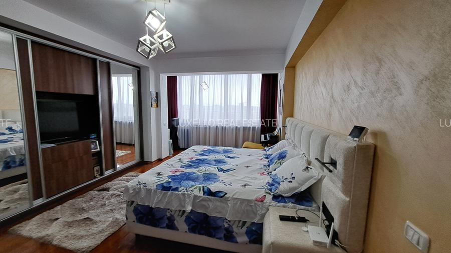 PENTHOUSE LUX - LOCATIE EXCELENTA -VIEW SUPERB - TERASA AMENAJATA 300 MP - 45