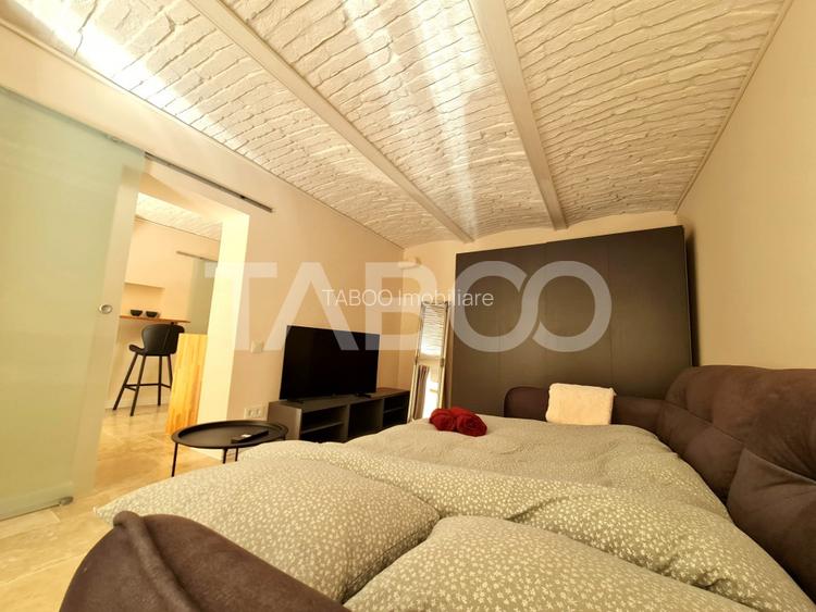 Garsoniera de vanzare recent renovata modern  zona Ultracentrala - 2