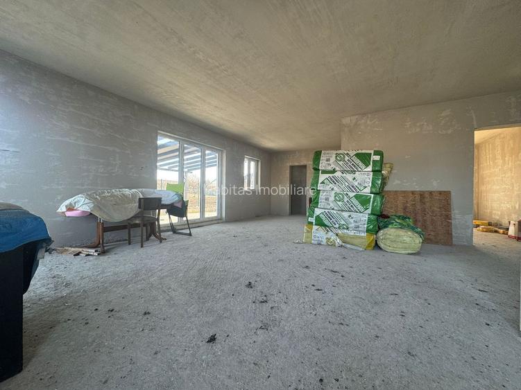 Casa individuală cu CF-semifinisata 120 mp utili, teren 805 mp, Tureni - 22