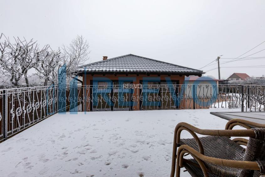 Casă/Vilă cu foișor | 1.000 mp teren | Măgura - 19