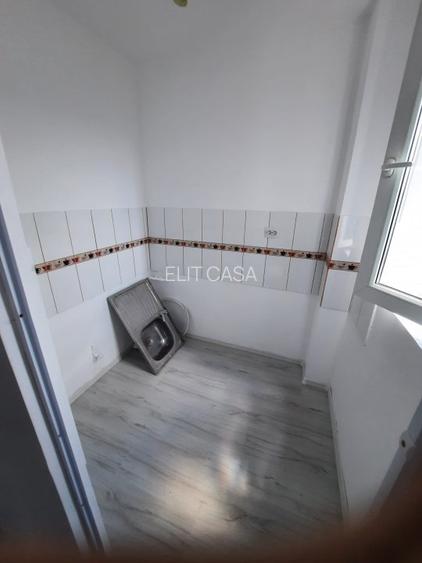 Garsoniera,etaj 4/10, Pacurari - 4