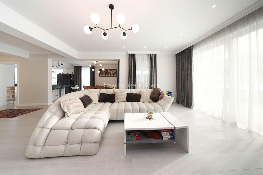 Casă ideală pentru familie în Brașov, Bunloc – spațioasă, luminoasă, priveliște - 17