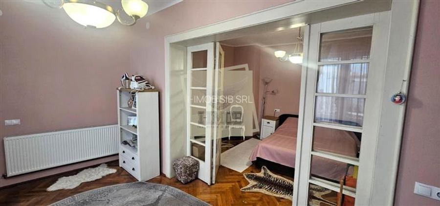 Apartament 3 camere decomandat 93mp renovat zona Orasul de Jos - 5