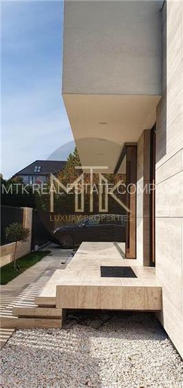 Exclusiv | Vila cu piscina lux -Baneasa I 5 Locuri de parcare - 32