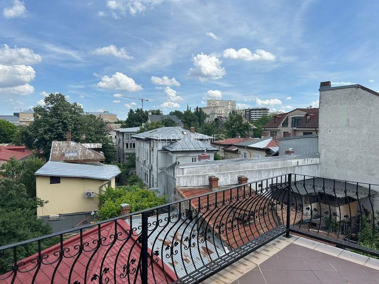 Vila Impresionanta | 9 Camere | 679mp Teren | Garaj Dublu *Cotroceni* - 44