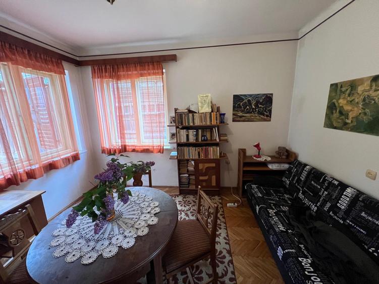De vânzare apartament în casă zona centrala. Brasov