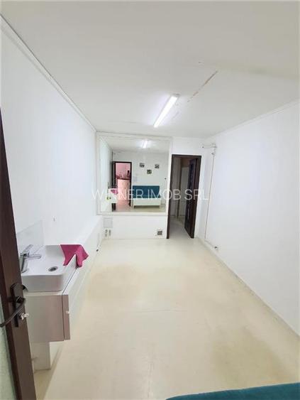 Inchiriere Apartament cu 4 camere Dristor - Cabinet Medical, Birouri - 12