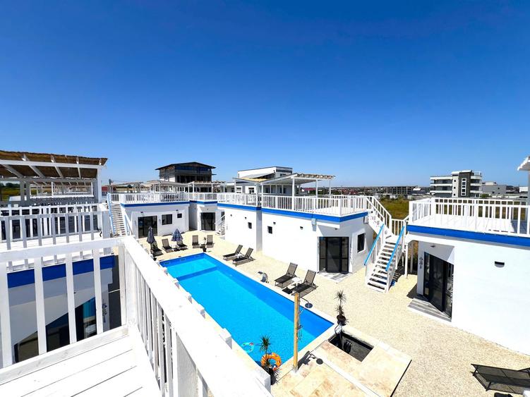 Nibiru, Costinesti. Greek Bungalows , Afacere la Cheie, Prima linie