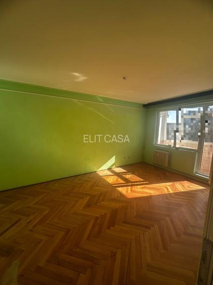Apartament cu 2 camere decomandat, etajul 4/10, zona Alexandru cel Bun - 2