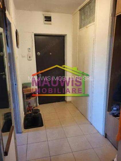 Piata Muncii - metrou bloc 1995 - 5