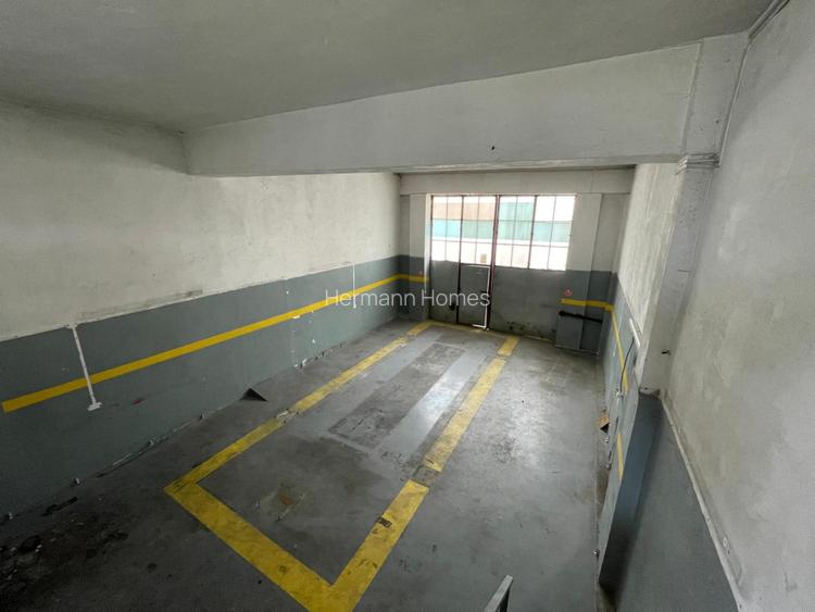 Hale de inchiriat – 200 mp utili si curte 600 mp – Calea Surii Mici - 2