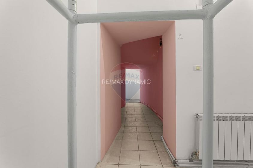 Spațiu comercial de închiriat - Piața Avram Iancu - 4