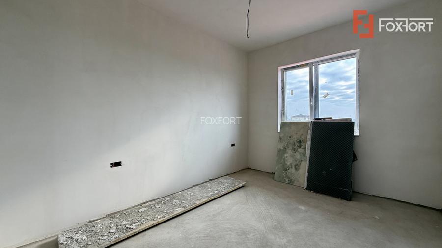 Duplex cu 5 camere de 128 mp utili si teren de 370 mp, zona Giarmata Vii - 10