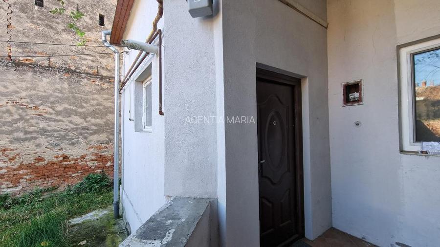 Casa zona centrala curte comuna 55000 Euro - 8