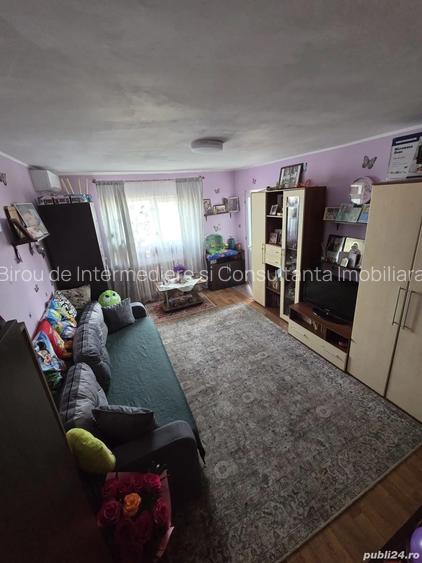 ► Dacia 2 Camere Decomandate 52m² Mobilat Incadrat Izolat - 2