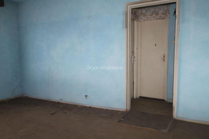 Apartament 2 camere, 48 mp, etaj 3,  ultracentral,   Rovinari - 4