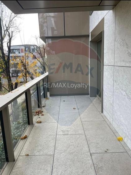 De vanzare Apartament 2 cam Cortina 126 Pipera - 2