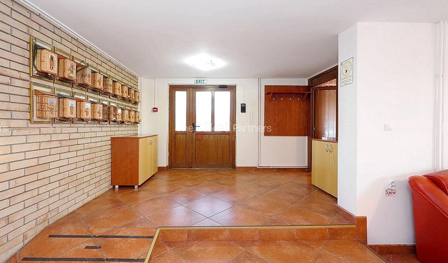 Cladire cu multiple destinatii - 14