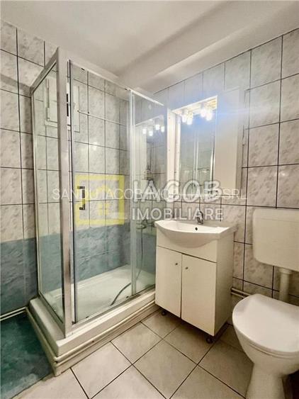 Apartament cu 3 camere de inchiriat, Comanesti, jud. Bacau - 19