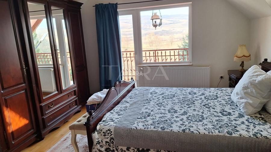 Casa Elegantă în Borhanci - 13