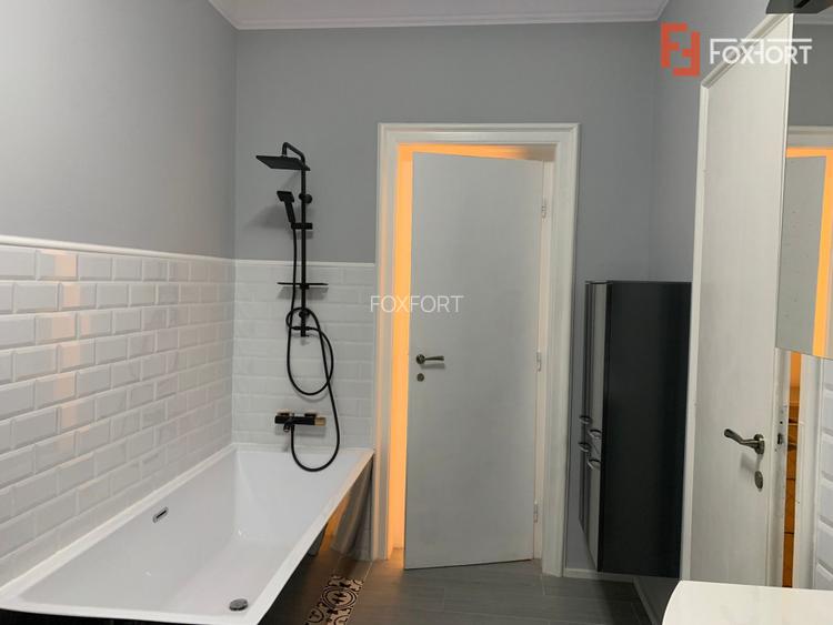 Apartament cu 3 camere, parter inalt - Central - 6