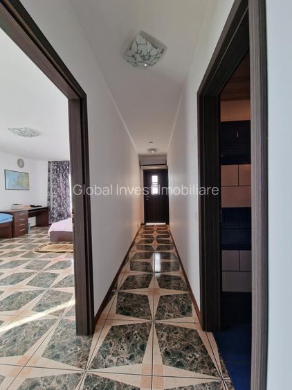 Hala 440mp, Apartamente 340mp, Garaj, teren 1500mp, acces facil - 20